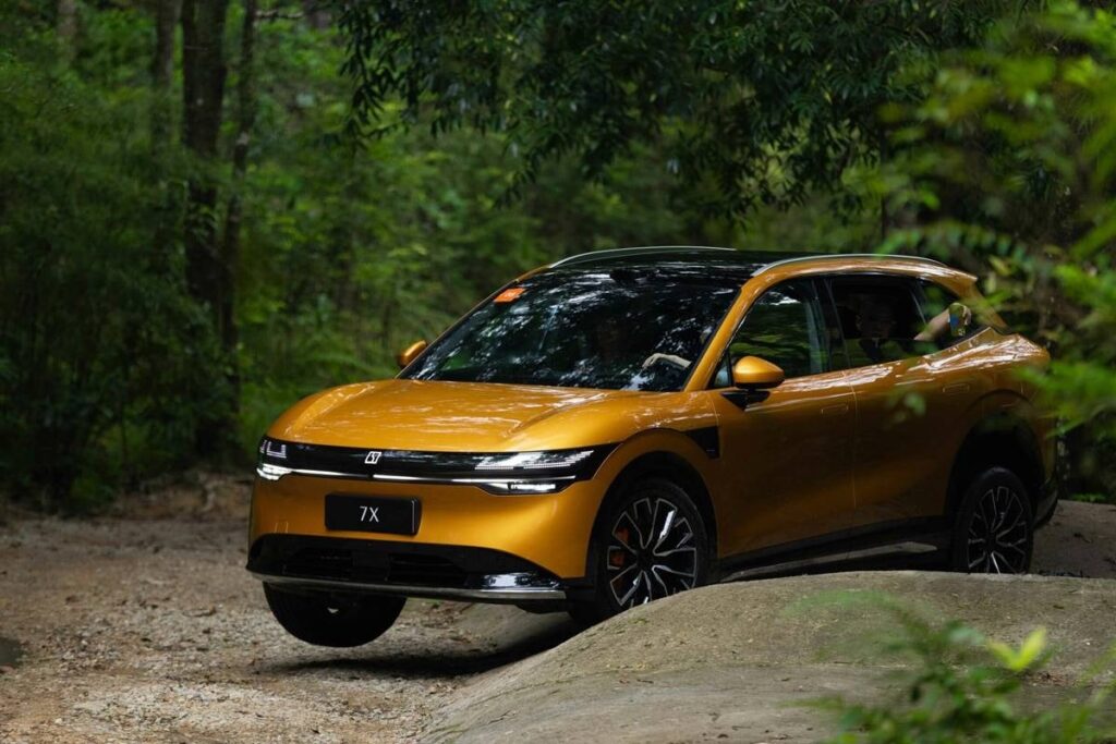 Ce tremblement de terre : Zeekr, la surprise de Geely, vient d'absorber Lynk & Co ! 47 Geely consolide ses forces sous la bannière Zeekr pour créer un concurrent direct à BYD