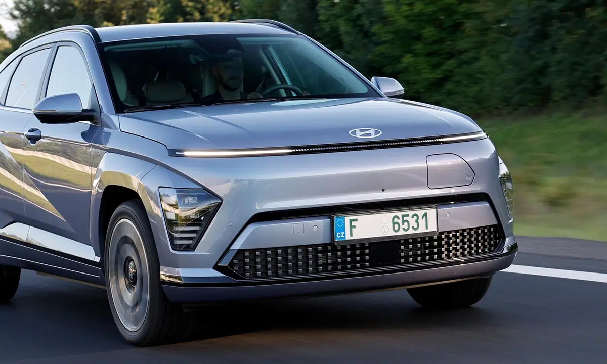 Ce que Hyundai cache vraiment sur l'hybride : une transition ou un enjeu crucial ? 4 Hyundai Kona électrique, SUV compact 100 % électrique avec design audacieux et grande autonomie