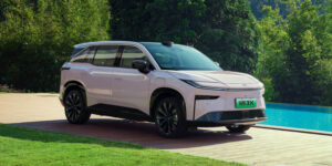 Toyota lance un SUV électrique à prix choc en Chine : plus