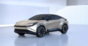 Toyota dévoile son nouveau crossover électrique avec un de