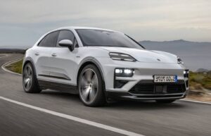 Porsche fait les montagnes russes sur l