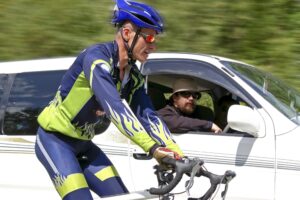 Vélo Voiture Dépassement