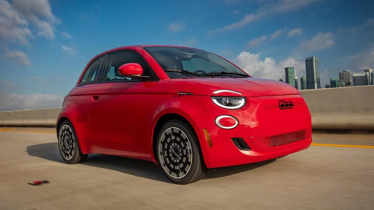 Ces offres incroyables d'électricité d'avril 2025 : découvrez les modèles abordables qui étonnent ! 3 Fiat 500e Action, icône italienne électrique avec 190 km d'autonomie