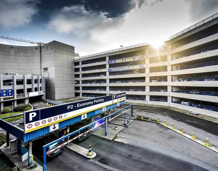 Parking aéroport Bruxelles 1744526600 812 Ces parkings daeroport decouvrez pourquoi recharger votre voiture electrique