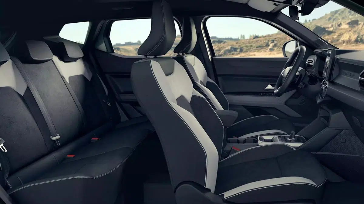 Ce nouveau Renault Duster 4x4 2025 : l'évasion de vos rêves à portée de main ! 6 Banquette arrière du Renault Duster 4x4 2025 garantissant un bon tourisme et confort