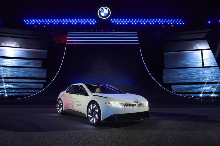 BMW Driving Vision Experience (2) 1745481897 612 Cette incroyable BMW Serie 3 electrique va bouleverser votre vision