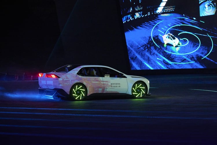 BMW Driving Vision Experience (5) 1745481898 187 Cette incroyable BMW Serie 3 electrique va bouleverser votre vision