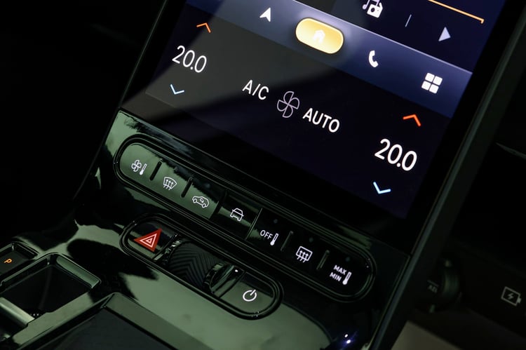 Citroën ë-C5 Aircross 18 À bord du SUV électrique