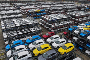 Les voitures électriques chinoises en Europe : le grand cou