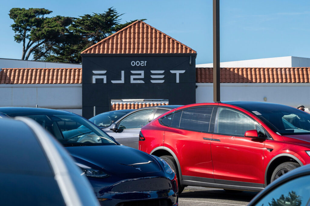 Ces raisons incroyables de vendre votre Tesla maintenant vont changer votre vie financière en 2024 ! 135 Pourquoi vendre votre Tesla maintenant pourrait être la mei