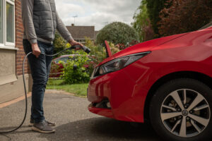 Voitures électriques : pourquoi sont-elles désormais deux