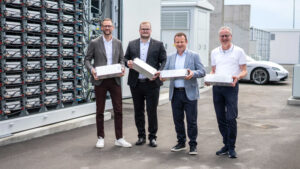 Porsche révolutionne le recyclage des batteries : un progra
