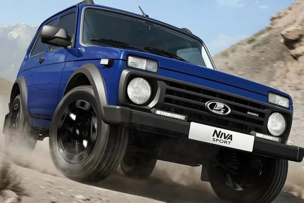 Ce 4x4 indestructible : découvrez le vétéran qui conquiert tous les terrains extrêmes ! 3 L