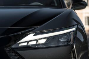 Lexus NX PHEV 2025 : L