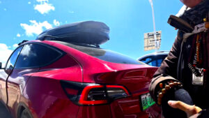 Everest à la Tesla : ce conducteur a transformé sa Model Y