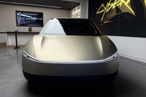Essai Cybercab Tesla Prix