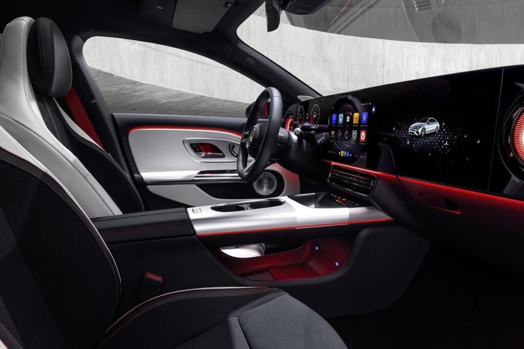 Cette berline électrifiée offre 790 km d’autonomie : découvrez le futur des longs trajets ! 31 Mercedes CLA électrique 2025 : la riposte premium face à Tesla