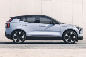 Volvo EX30 Premium Edition : le SUV électrique chic, compact et économe qui bouscule le premium