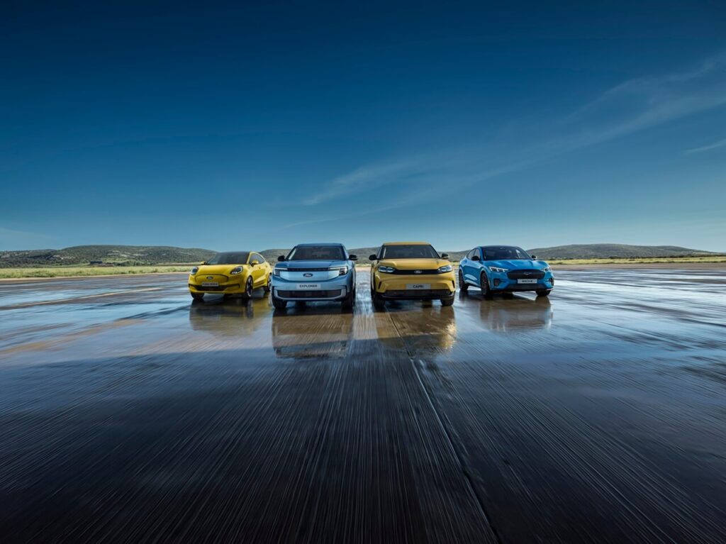 La gamme 100% électrique Ford : modèles, technologies et solutions de recharge 4 Ford_EV-Range_PumaGenE_ElectricExplorer_ElectricCapri_Mustang-Mach-E