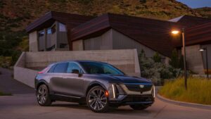 Cadillac revient en France : 4 choses à savoir sur « Lyriq » son SUV électrique