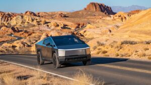 Tesla CyberTruck, Starlink : au Mexique, comment les technologies d’Elon Musk aident dans la guerre contre les cartels