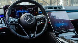 Mercedes retourne aux boutons physiques : « tout nous montre qu’ils sont meilleurs »