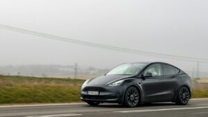 Tesla : pourquoi plus de 20 000 voitures posent problème en Belgique