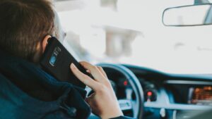 En cas de téléphone au volant, ce département suspendra directement votre permis