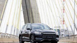 Hybride + éthanol : BYD frappe fort avec sa dernière innovation « flex-fuel »