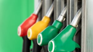 « L’essence à 2 euros le litre » : cette nouvelle hausse des prix des carburants va faire hurler les automobilistes