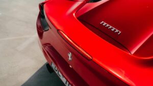 Ferrari Elettrica : 1000 chevaux, quatre moteurs… et un sacrilège pour les puristes