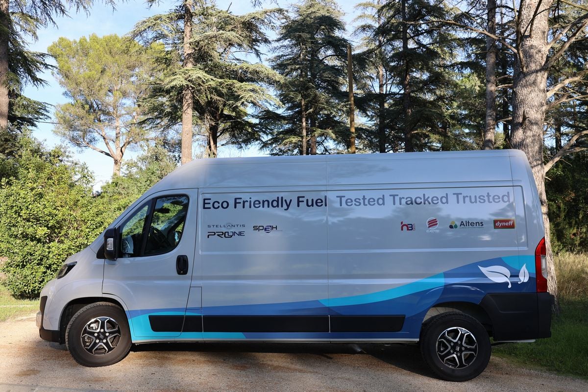 Découvrez cette incroyable astuce : votre voiture va enfin rouler à l’huile de friture ! 1 Hvo Aurora 2