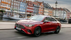 792 km d’autonomie et recharge en 15 minutes : la nouvelle Mercedes CLA va-t-elle écraser la concurrence ?