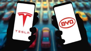 +221 % vs -11,8 % : Tesla continue de se faire écraser par BYD en Europe