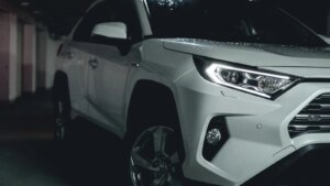 Voici la voiture la plus vendue au monde en 2025 : ce n’est ni une Tesla, ni une BYD, ni une électrique