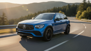 découvrez le nouveau mercedes-amg glc 53 qui combine l'émotion d'un v8 avec l'efficacité d'un moteur 6 cylindres eco, offrant un mode drift palpitant pour une expérience de conduite unique.
