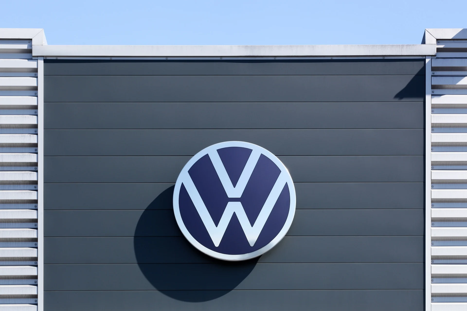 Ces révélations choc sur Rafael, le mystérieux acheteur de l'usine Volkswagen ! 1 Volkswagen Vehicule Militaire