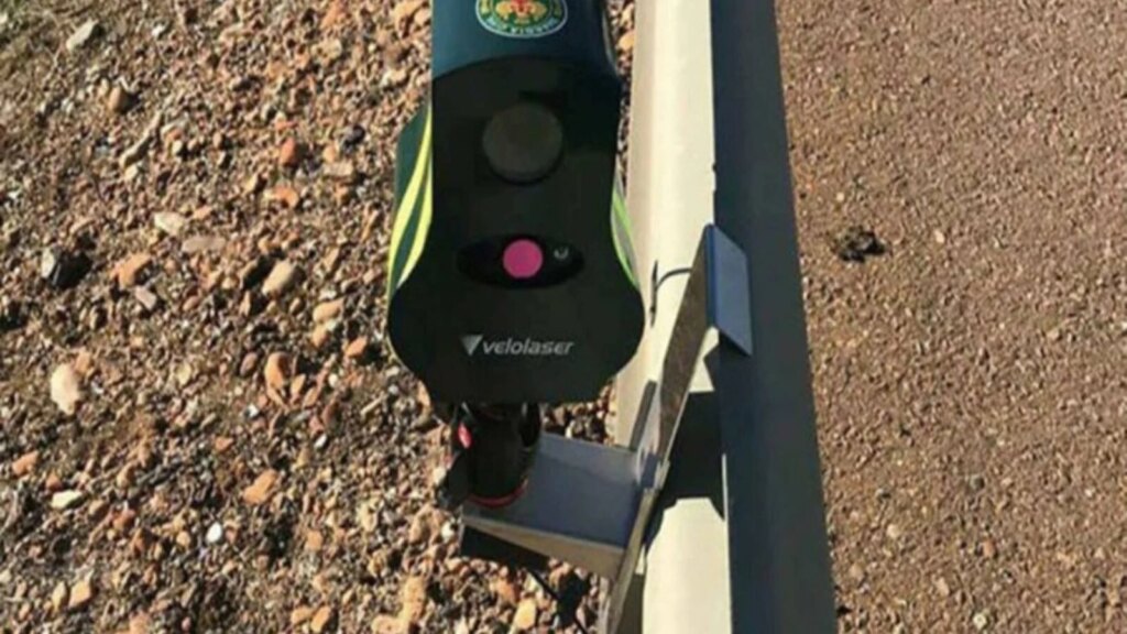 Ce radar invisible et imprévisible provoque une panique indescriptible ! 21 Ce radar quasi indétectable sème la panique : il flashe à tour de bras !