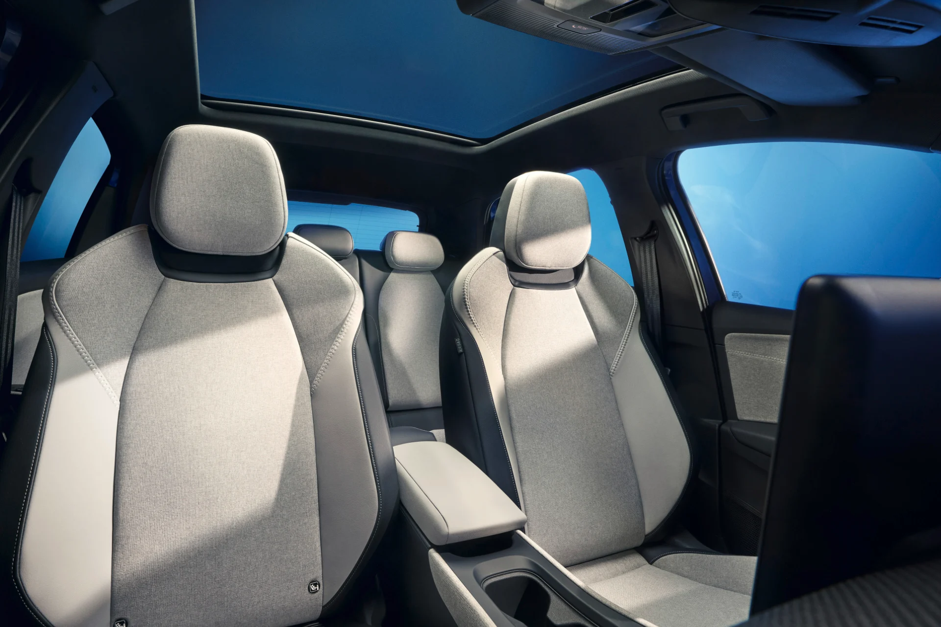Cette incroyable ID. Polo de Volkswagen à moins de 25 000 euros va changer votre vie ! 2 Volkswagen Id Polo 2026 Sieges