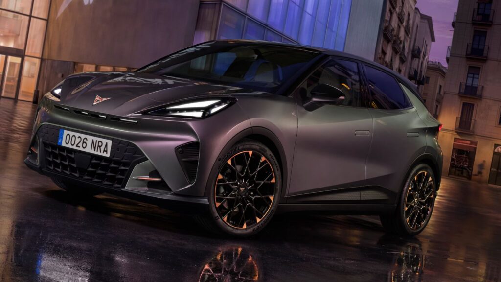 Ce retour incroyable de la petite Tesla : la Cupra électrique qui va vous faire craquer ! 4 Photo de Eric Dupin