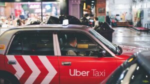 C’est la fin des VTC Uber : des milliers de robotaxis arrivent suite à un changement de stratégie