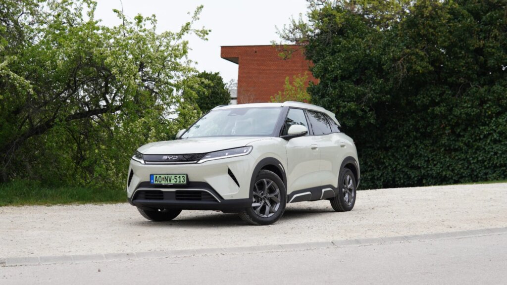 Découvrez ces vrais secrets du BYD Atto 2 : 4 atouts incontournables et 5 pièges à éviter ! 2 La vraie vie en BYD Atto 2 : notre essai longue durée pour tout vérifier (4 avantages et 5 inconvénients)