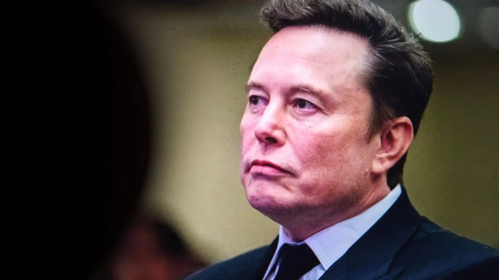 « Ce sera difficile et douloureux » : Elon Musk avoue s’être trompé sur cette technologie de Tesla après 10 ans de promesses