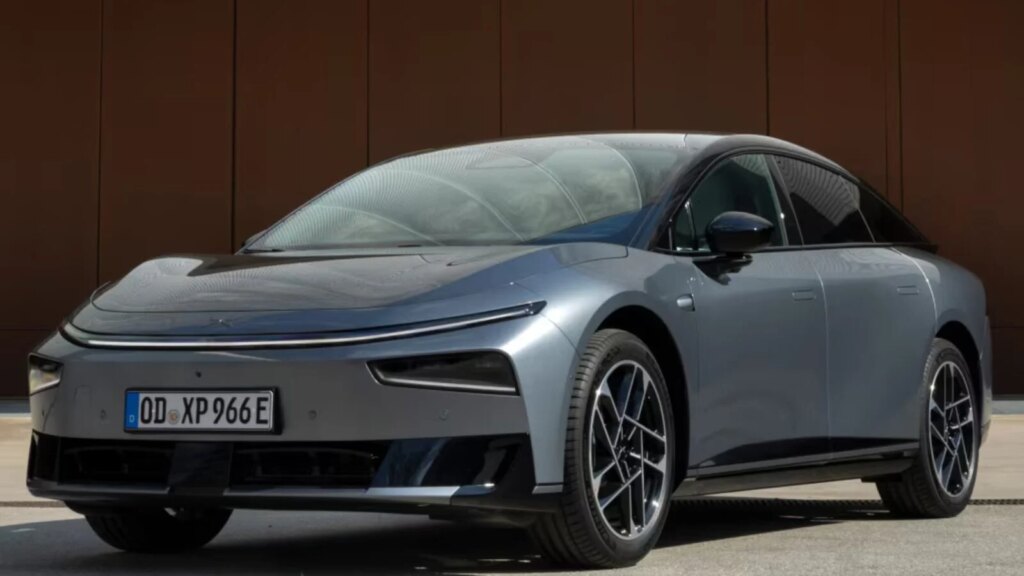 Cette incroyable berline Xpeng P7+ : recharge en 12 minutes et bat la concurrence sous 46 000 € ! 18 Xpeng P7+ : la berline qui recharge en 12 minutes et humilie la concurrence à moins de 46 000 €