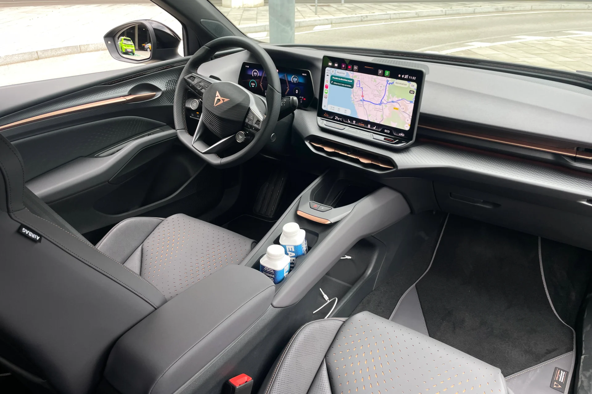 Cette citadine électrique Cupra Raval VZ : la petite bombe incontournable à prix canon ! 4 Essai Cupra Raval Vz 2026 Habitacle