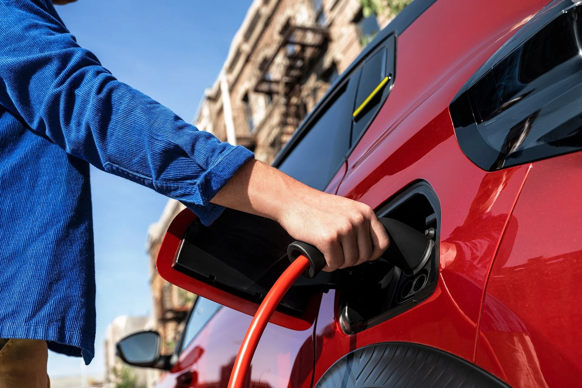 Cette Citroën C3 Électrique à 12 990 € : le confort royal qui écrase la Renault Twingo ! 4 Citroen C3 Electrique (5)