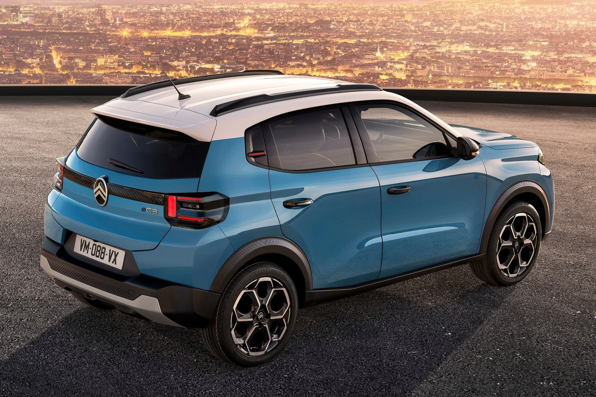 Cette Citroën C3 Électrique à 12 990 € : le confort royal qui écrase la Renault Twingo ! 3 Citroen C3 Electrique (4)