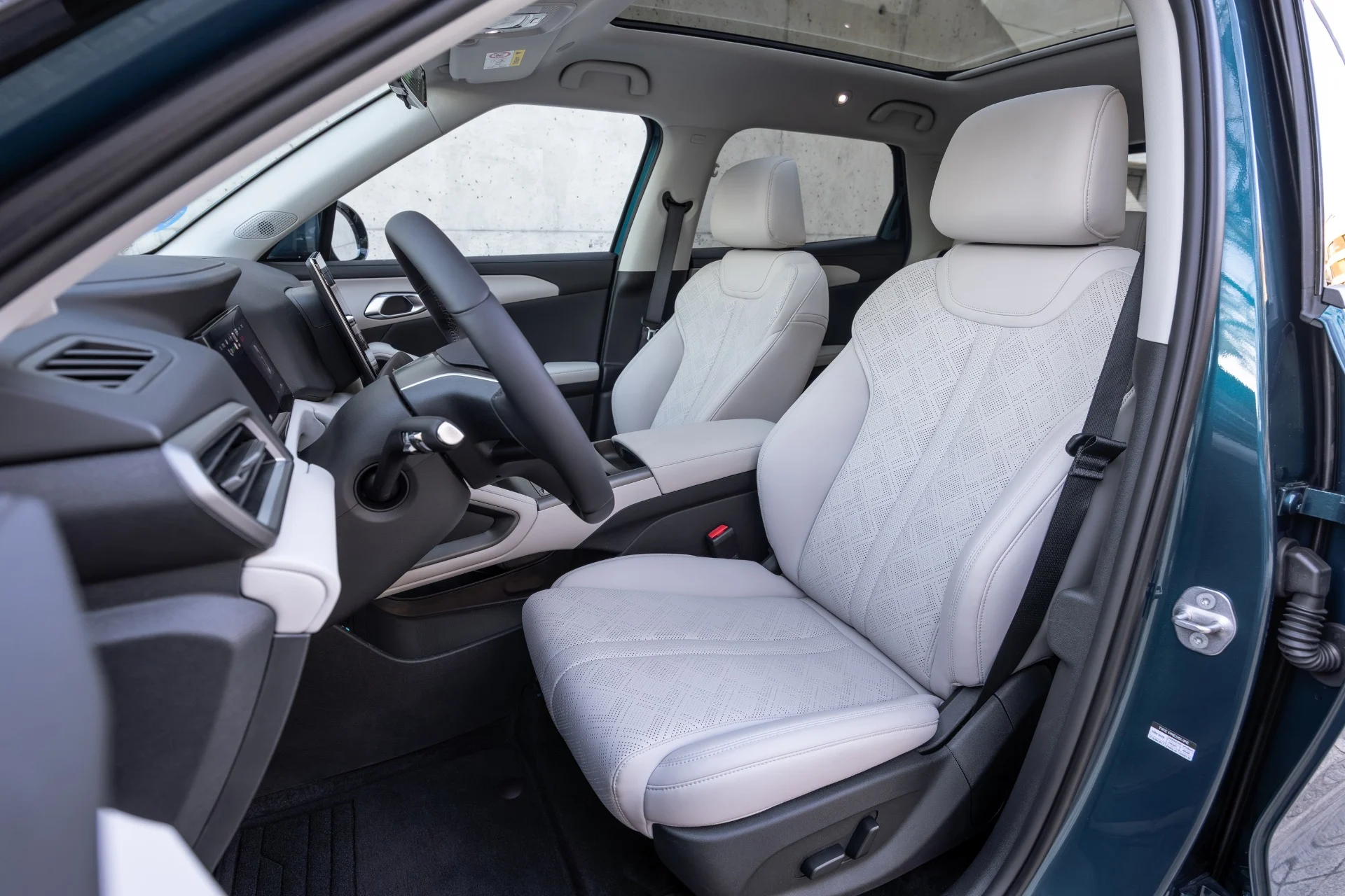 Ce SUV hybride rechargeable à 26 990 € va écraser le Citroën C3 Aircross avec 1 000 km d’autonomie ! 3 Byd Atto 2 Dm I (2)