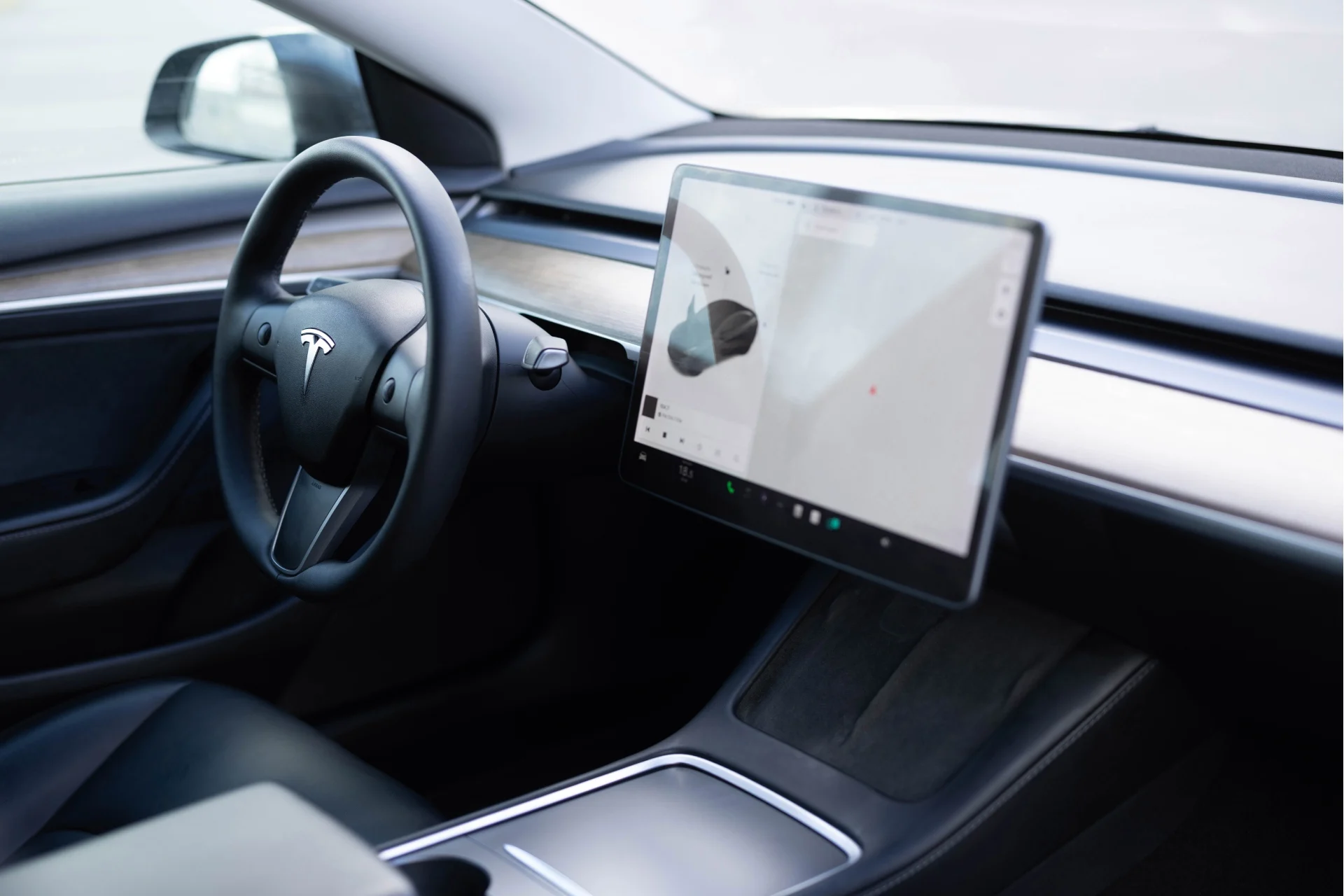 Cette incroyable révélation : la Suède s'oppose à la technologie révolutionnaire de Tesla ! 1 Tesla Fsd