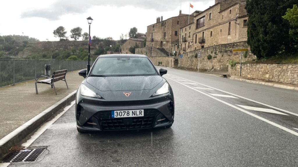 Cette citadine électrique Cupra Raval VZ : la petite bombe incontournable à prix canon ! 1 Essai Cupra Raval VZ : la citadine électrique premier prix devient une petite bombe